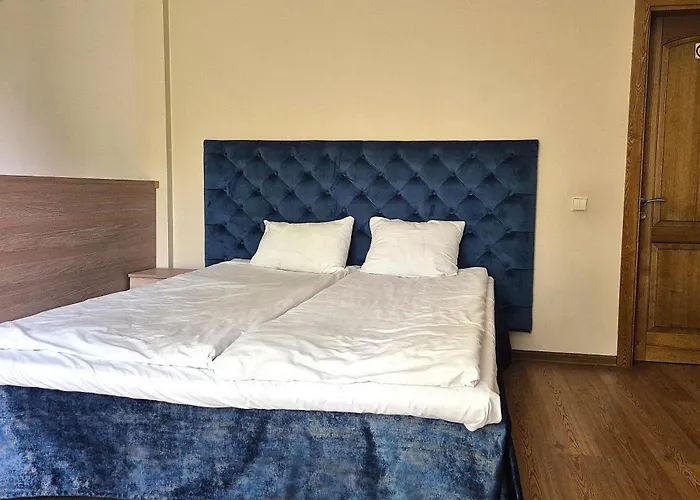 Atostogu Namas Su Baseinu, Jacuzzi Ir Pirtimi *